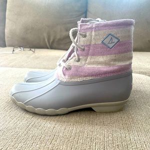purple/grey Sperry boots